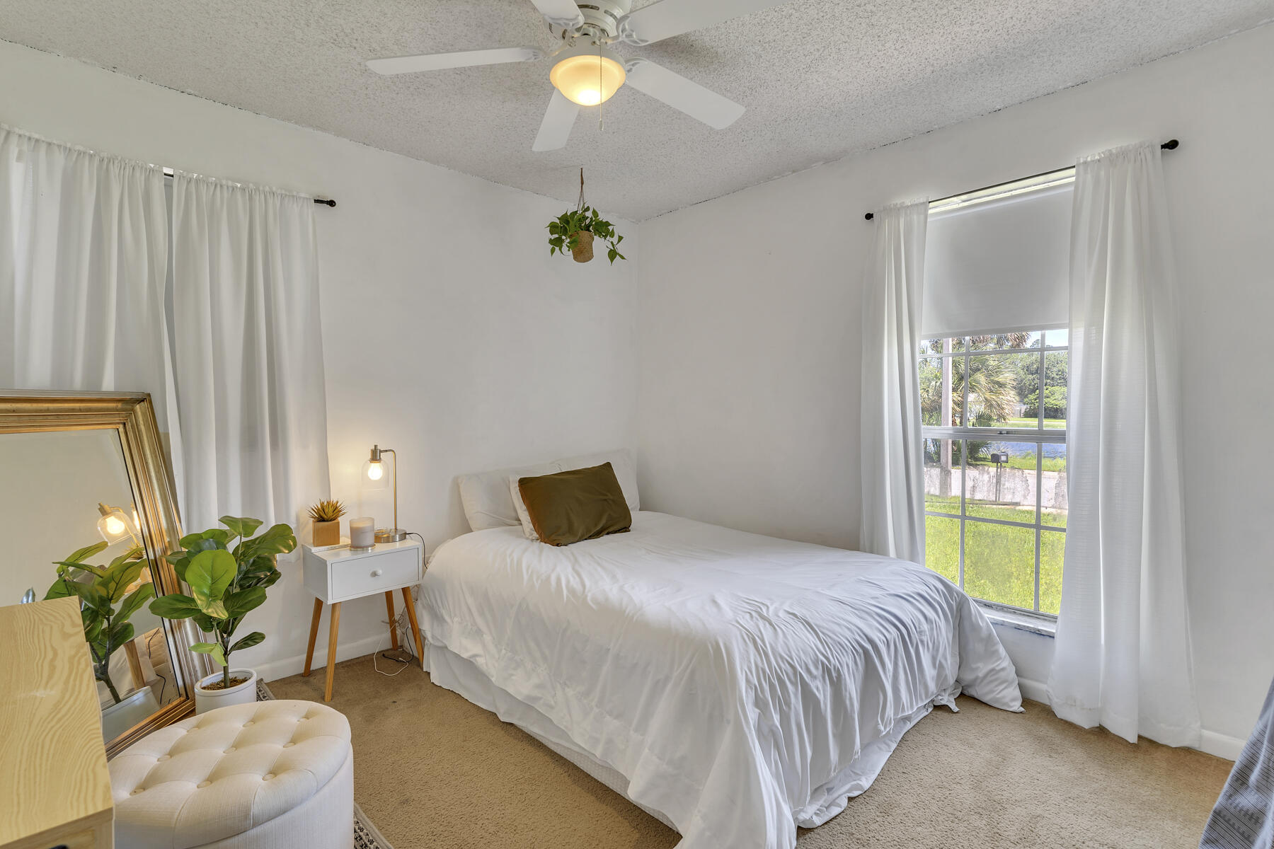 Canterberry Woods - Residential