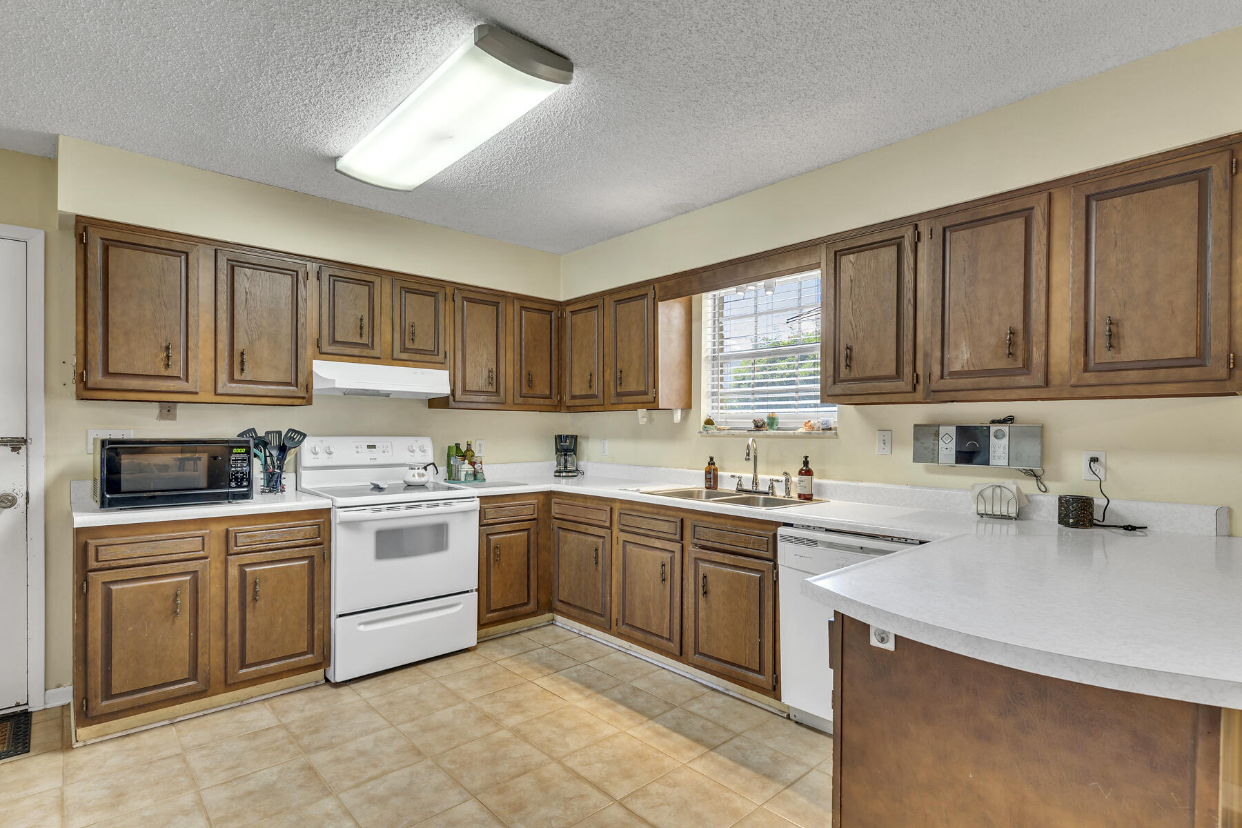 Canterberry Woods - Residential