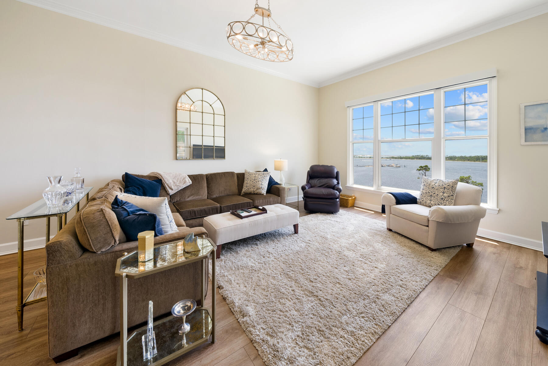 REFLECTIONS - Residential