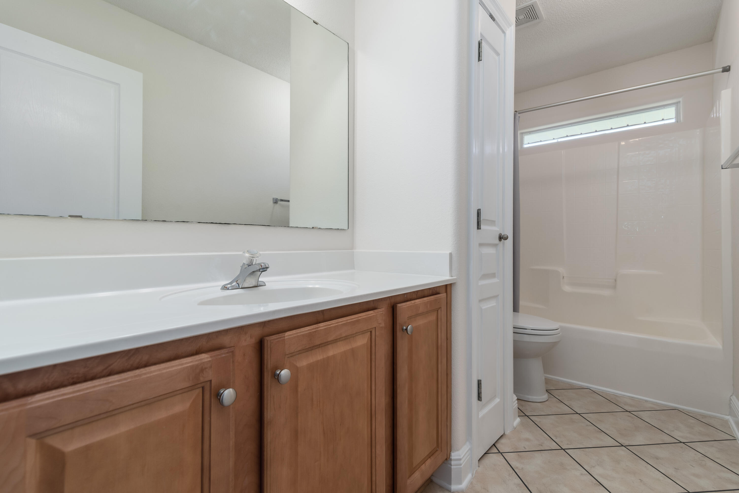 LIGHTHOUSE POINTE - Residential