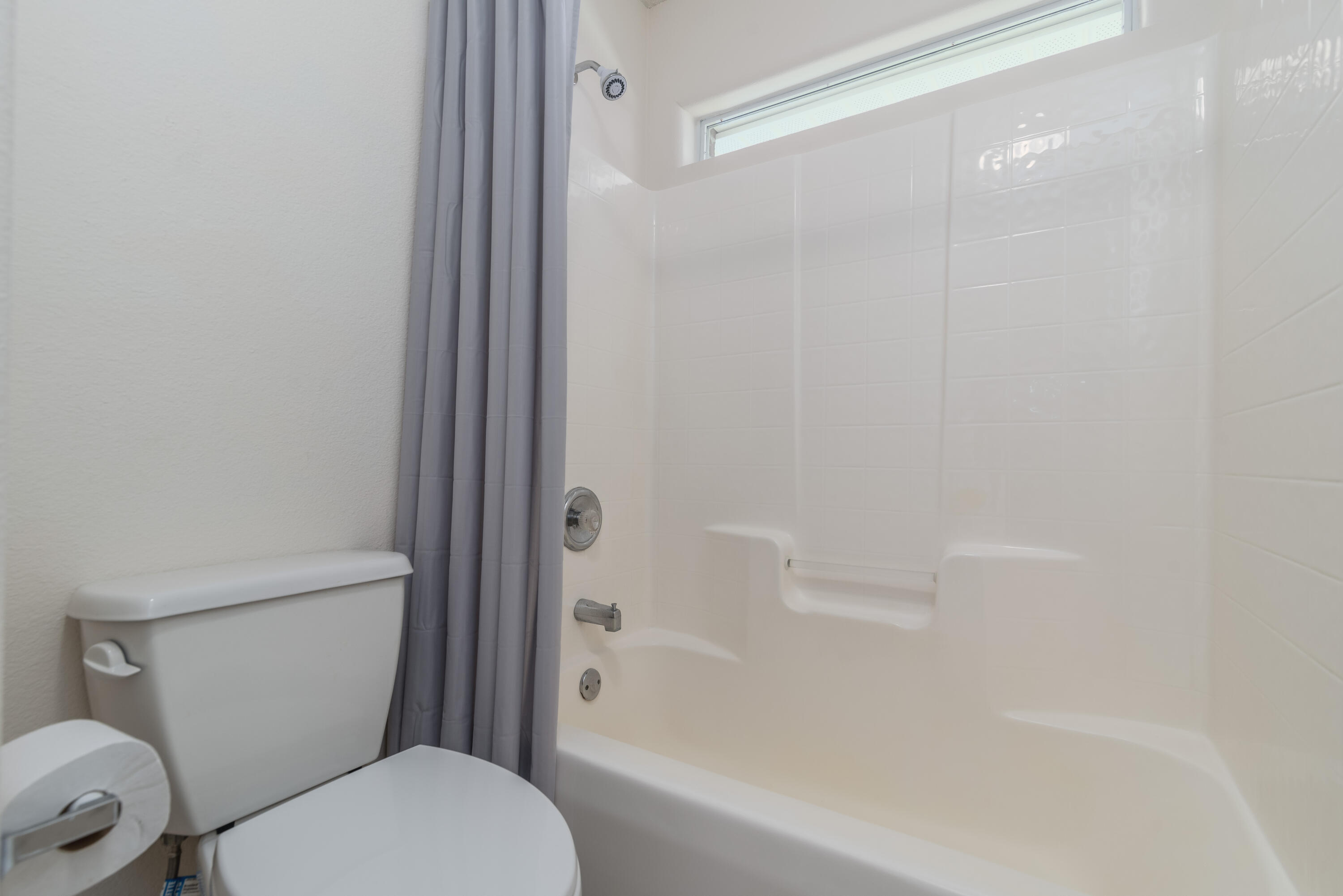 LIGHTHOUSE POINTE - Residential