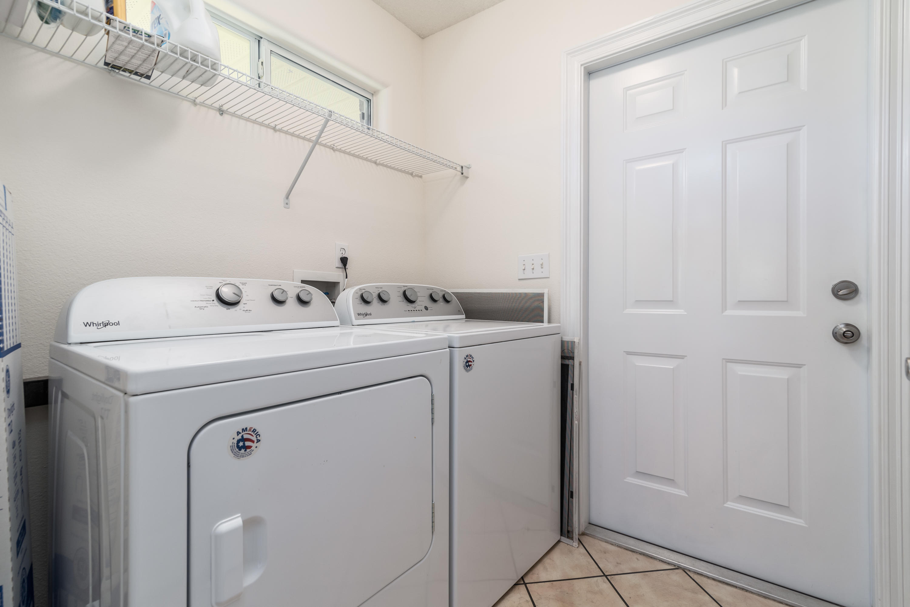 LIGHTHOUSE POINTE - Residential