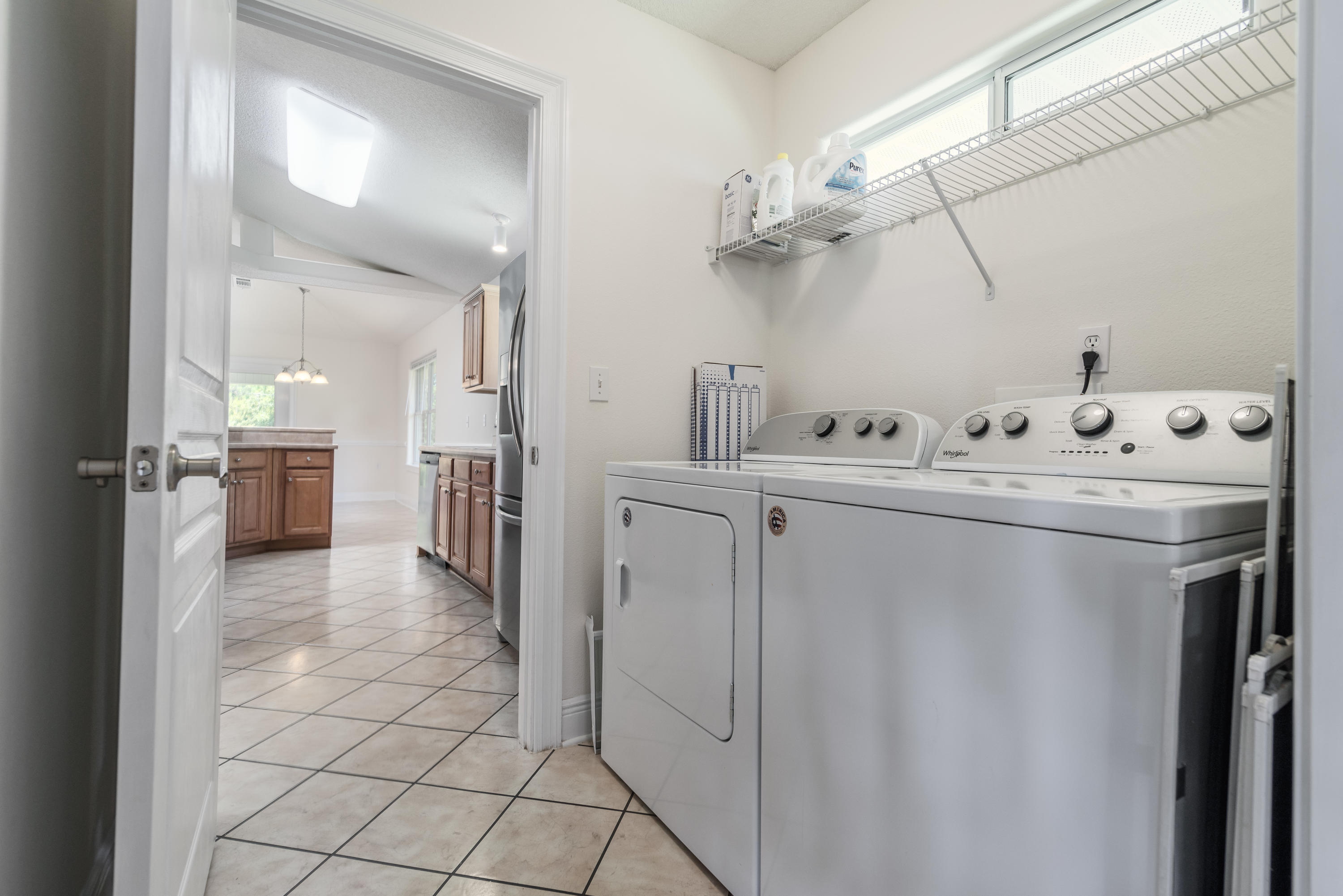 LIGHTHOUSE POINTE - Residential