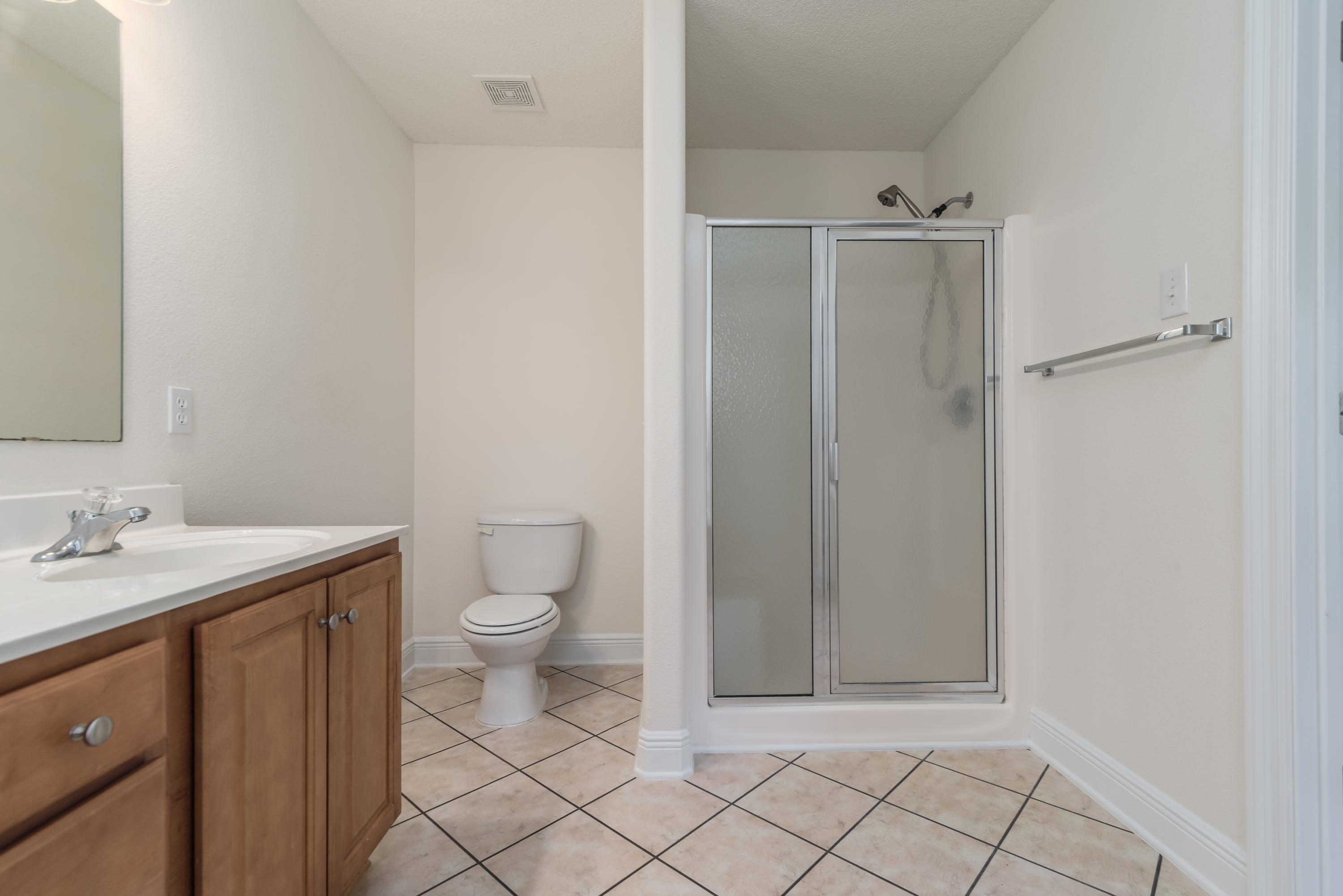 LIGHTHOUSE POINTE - Residential