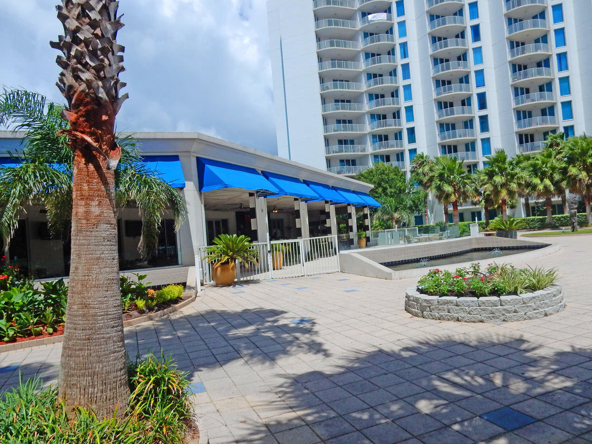 THE PALMS OF DESTIN - Residential
