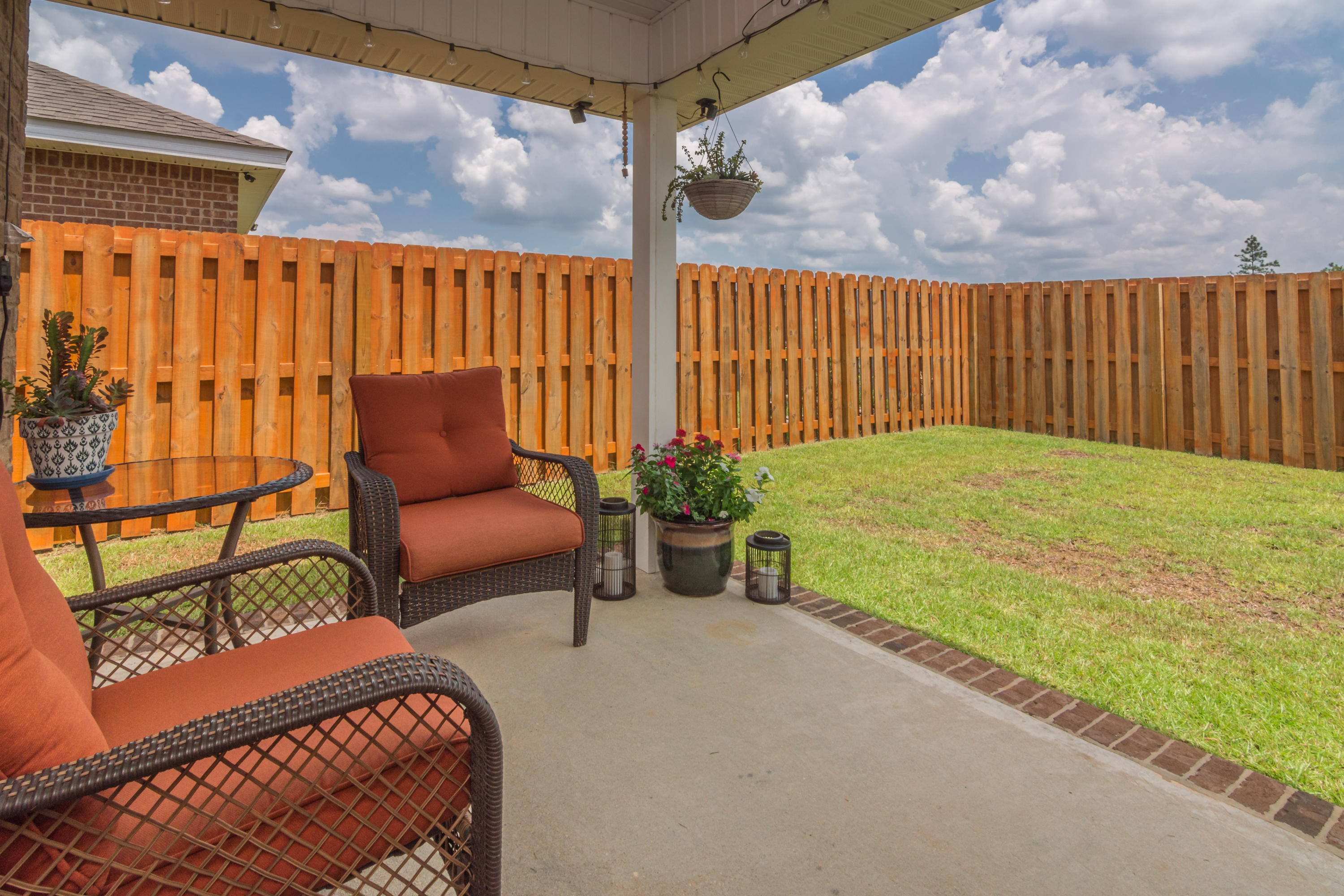 Redstone Commons - Residential