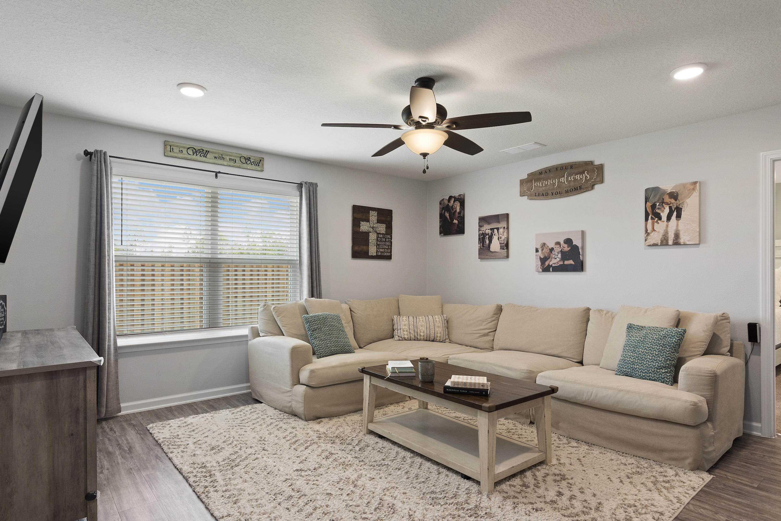 Redstone Commons - Residential