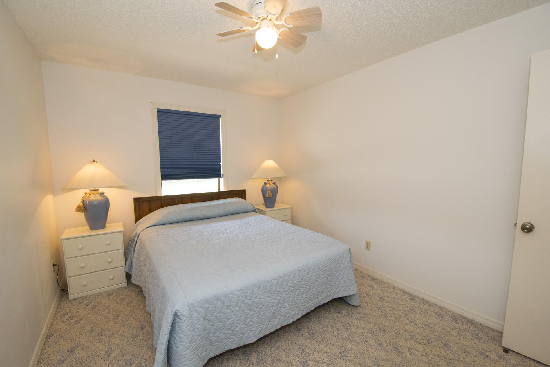 BEACHWOOD VILLAS CONDO - Residential