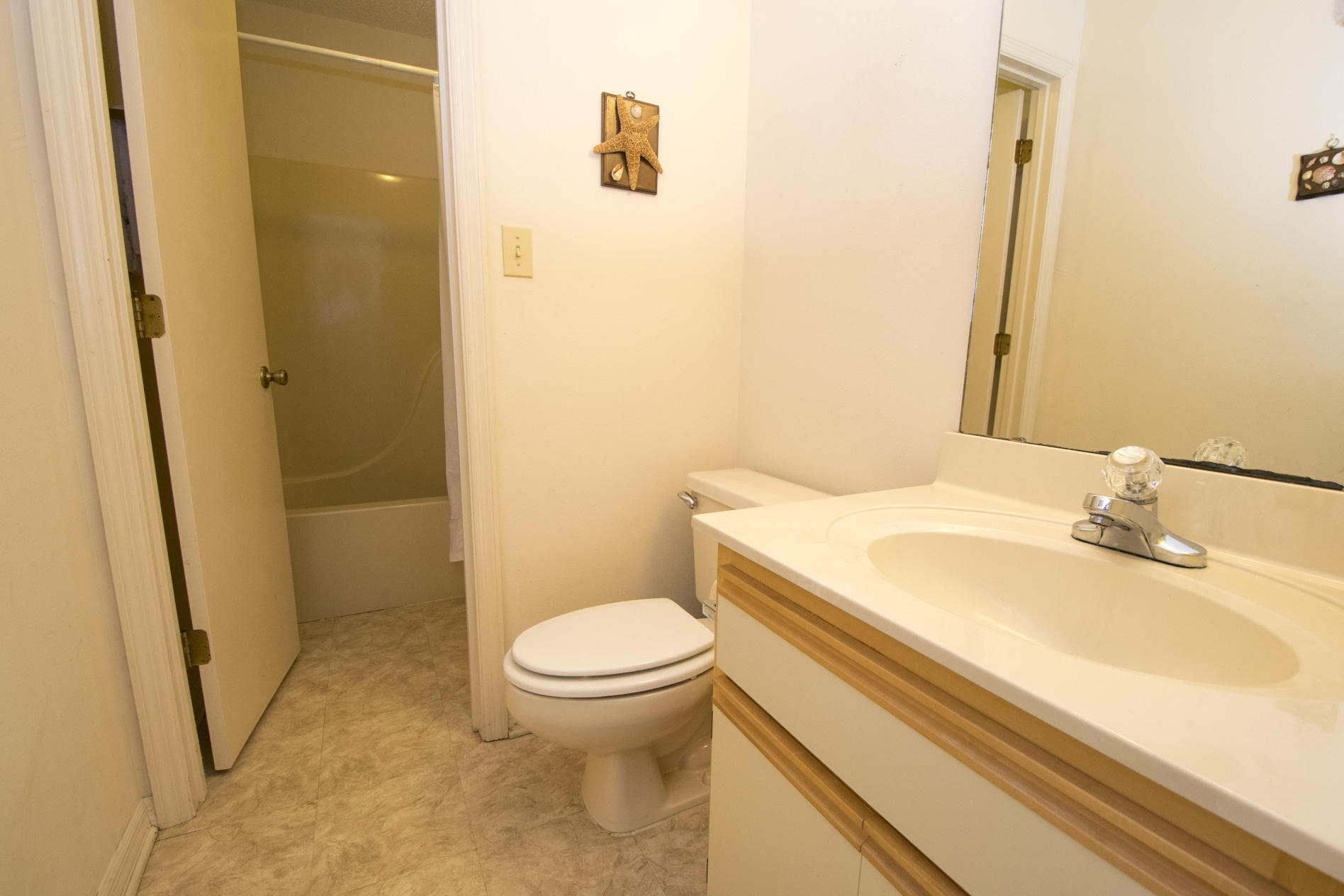 BEACHWOOD VILLAS CONDO - Residential