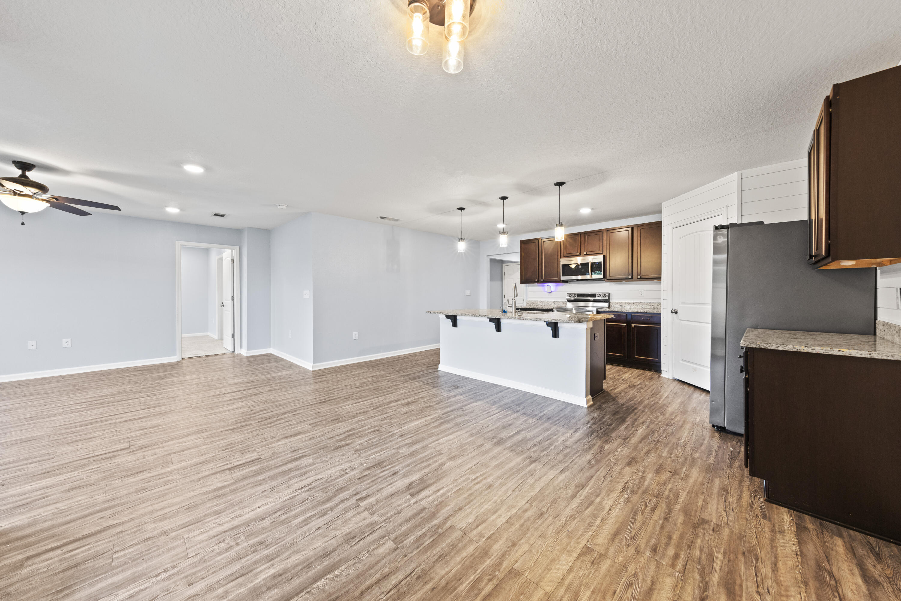 Redstone Commons - Residential Lease