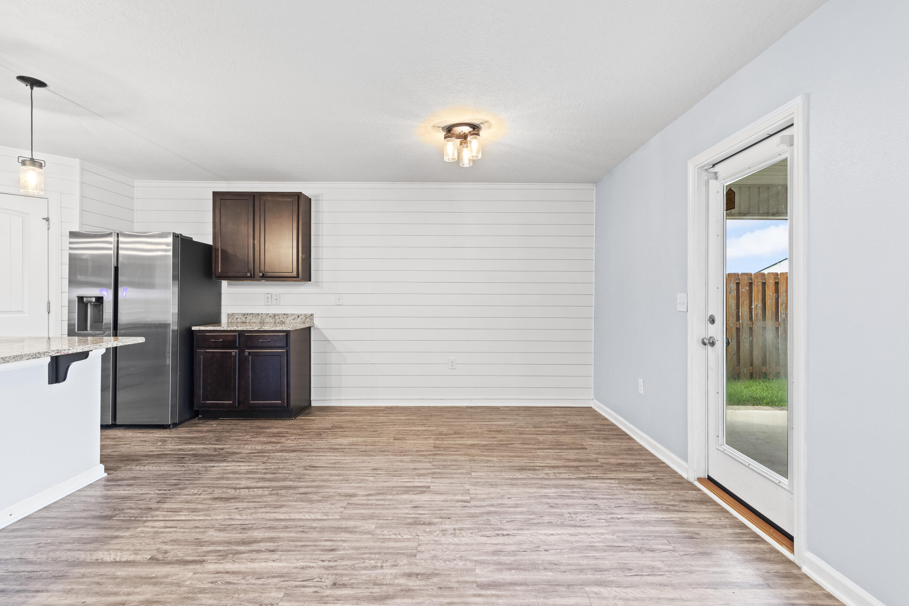 Redstone Commons - Residential Lease