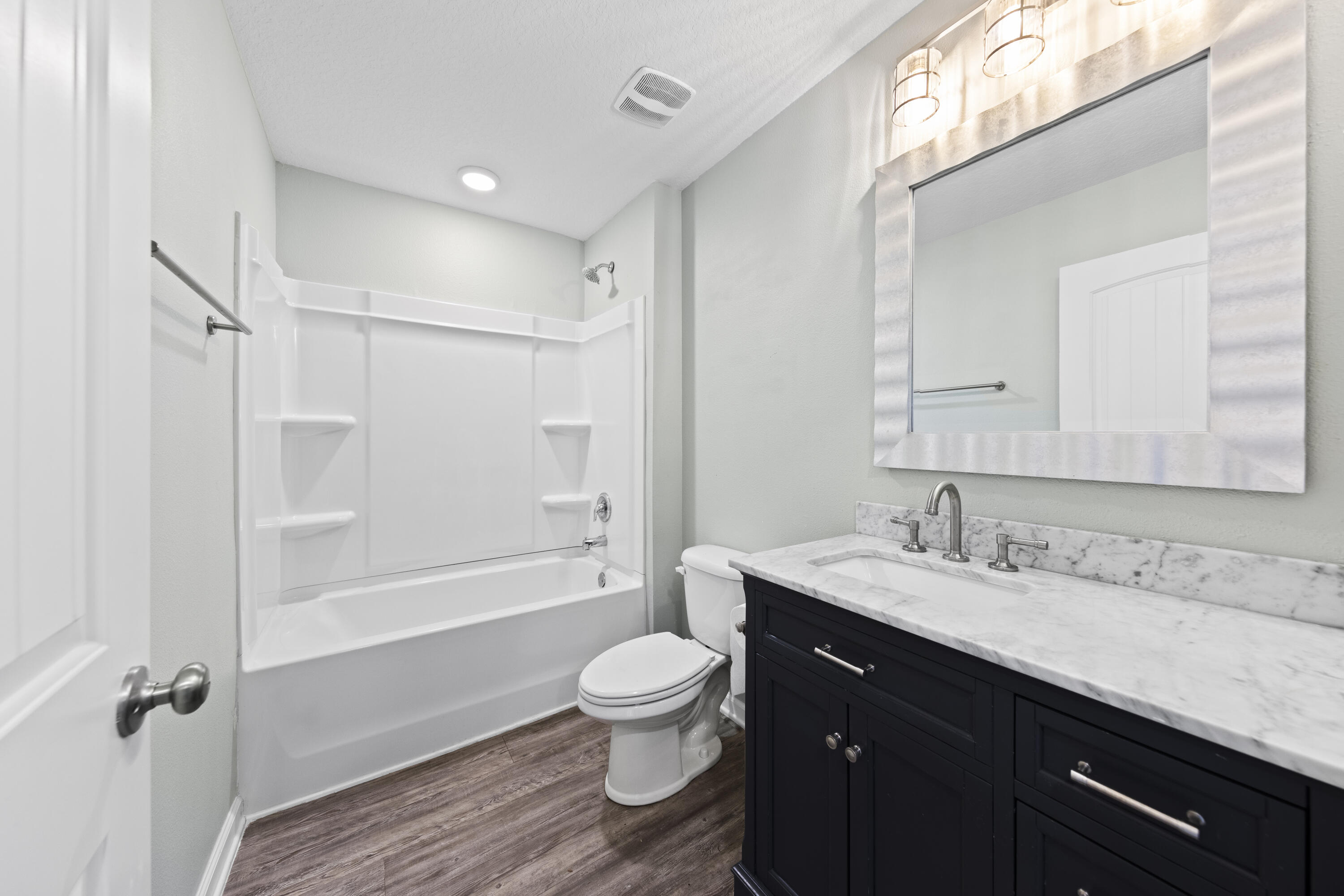 Redstone Commons - Residential Lease