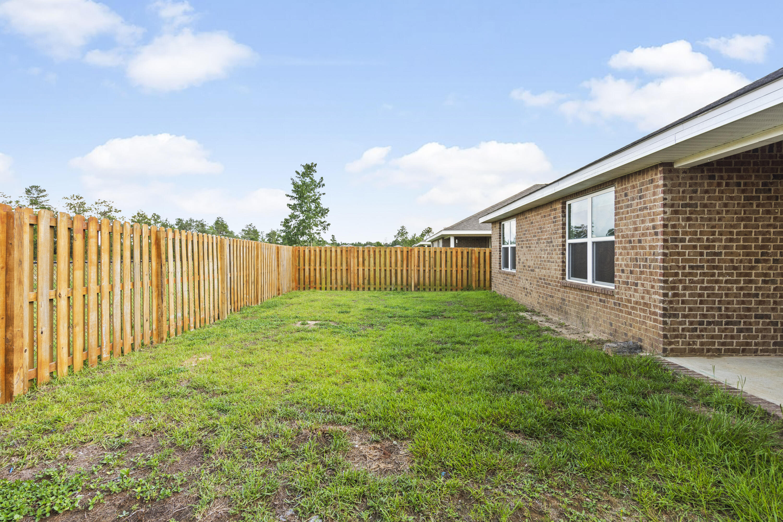 Redstone Commons - Residential Lease