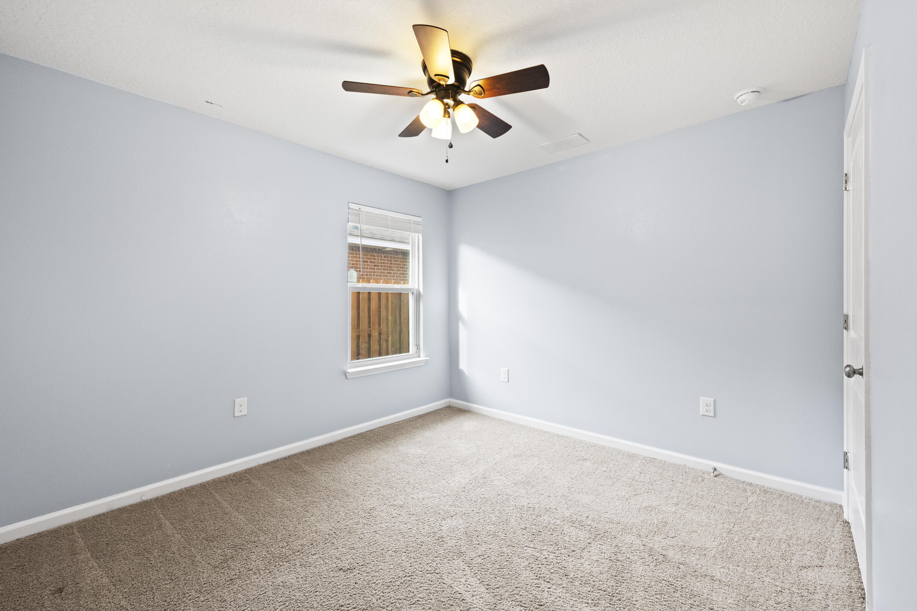 Redstone Commons - Residential Lease