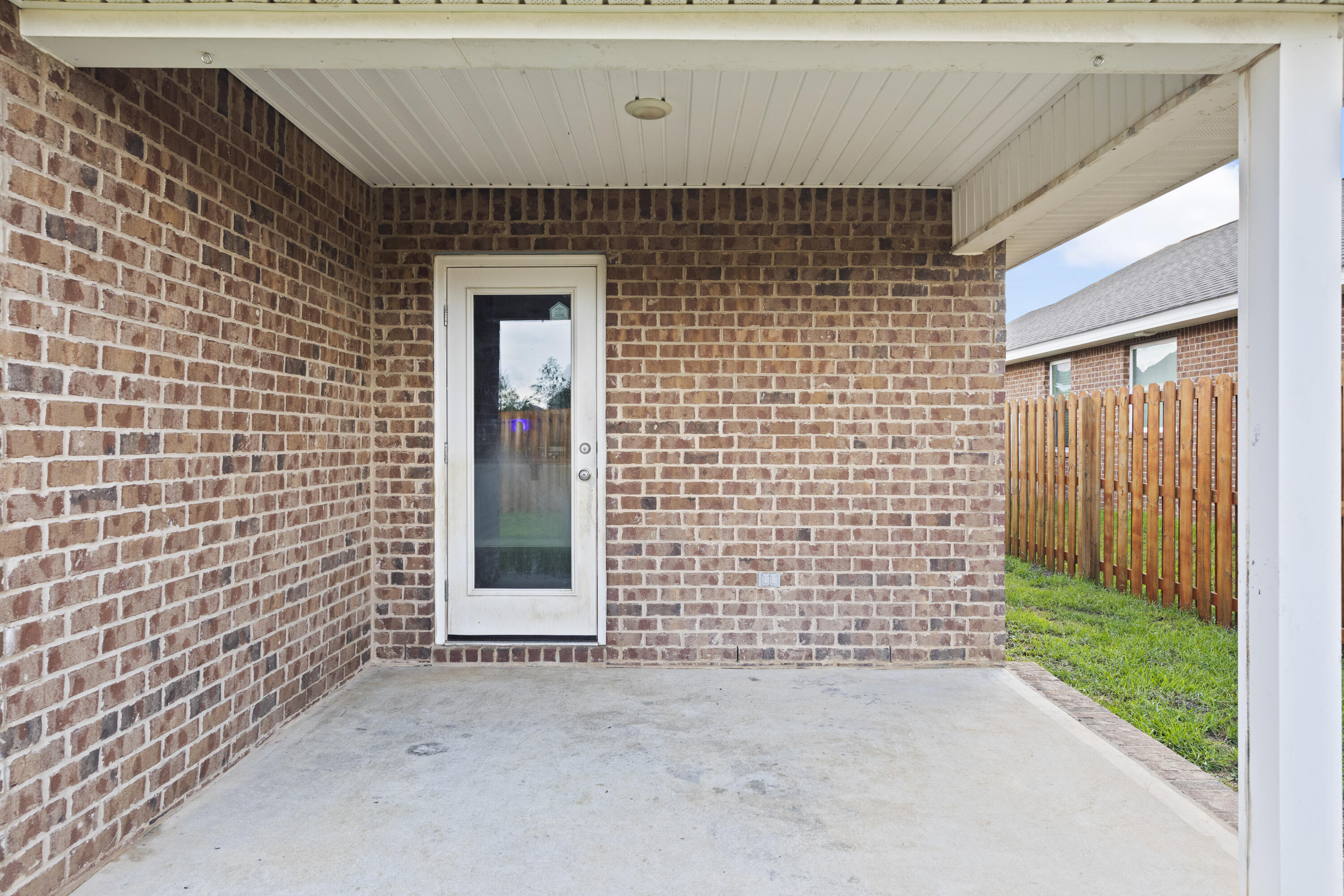 Redstone Commons - Residential Lease