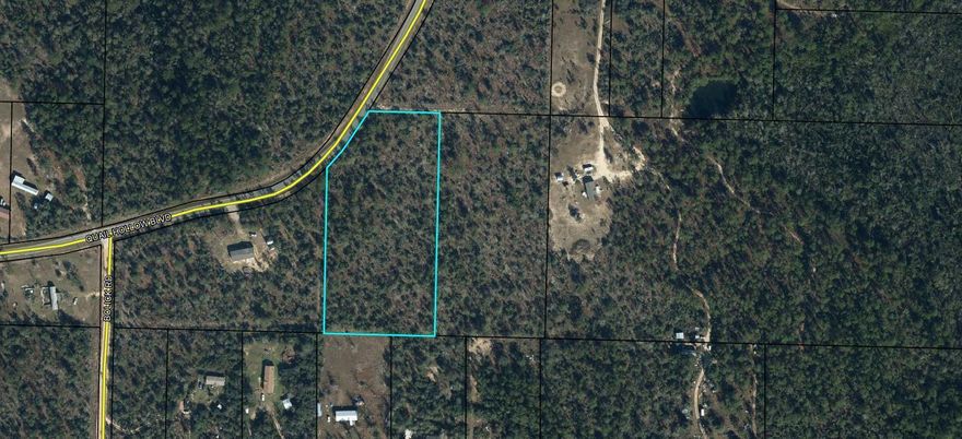 4.23 Acres in Chipley - Priced to Sell!Discover the potential of this 4.23-acre parcel in the growing Chipley area! Located just minutes from HWY 77, Sunny Hills Golf Course, and everyday conveniences, this property offers a blend of space and accessibility. Whether you're planning to build a home or looking for a long-term investment, the peaceful surroundings and expanding community make this a great opportunity. Bring your vision and make it yours--reach out today for more info!