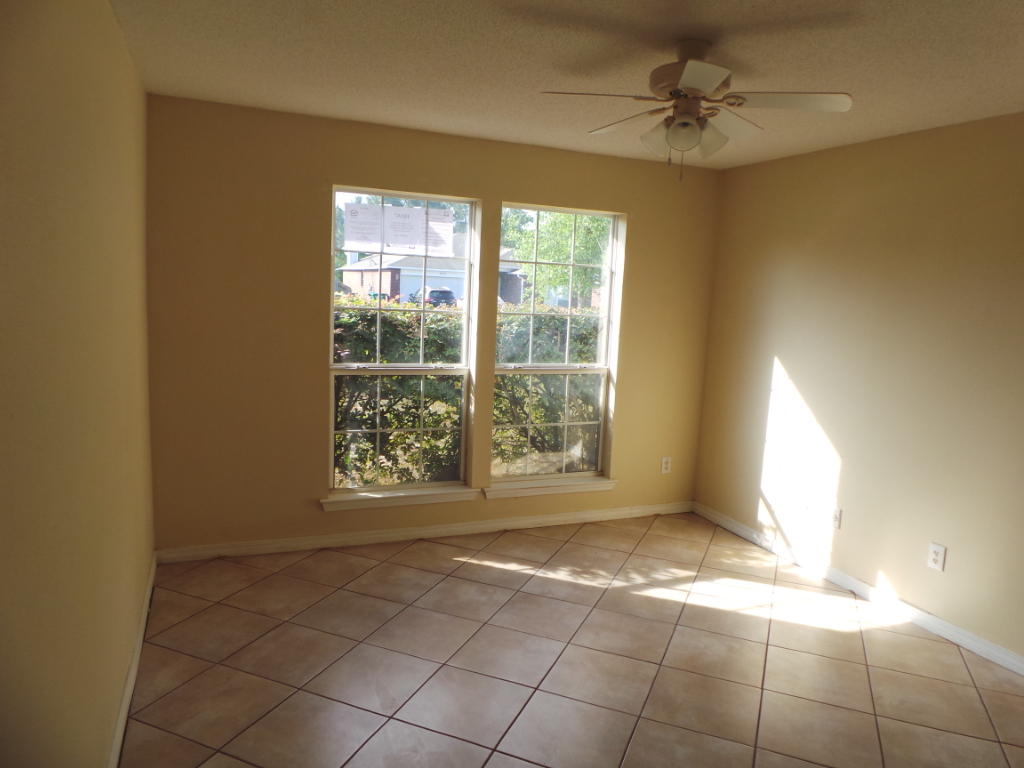 HIDDEN SHORES - Residential