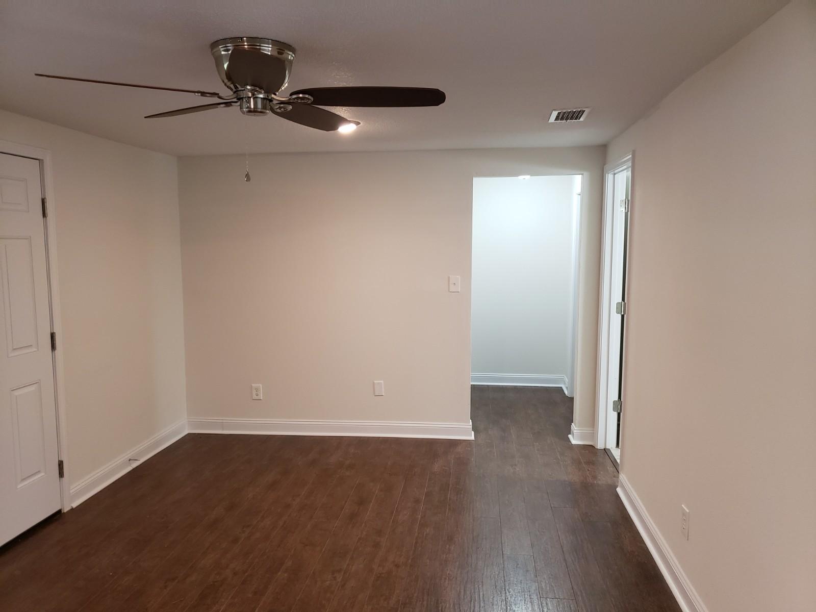 AVERITT ADDN TO CRESTVIEW - Residential