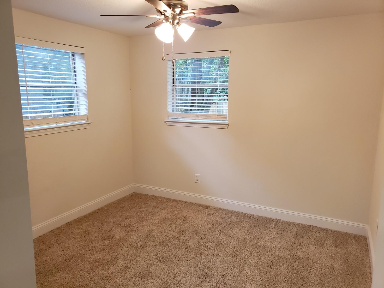 AVERITT ADDN TO CRESTVIEW - Residential