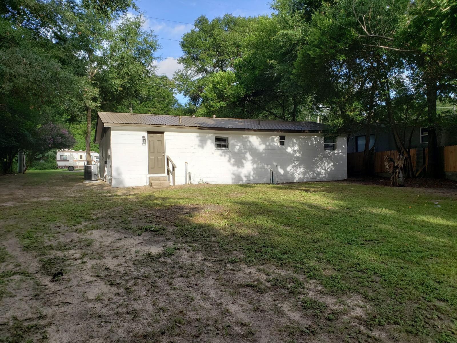 AVERITT ADDN TO CRESTVIEW - Residential