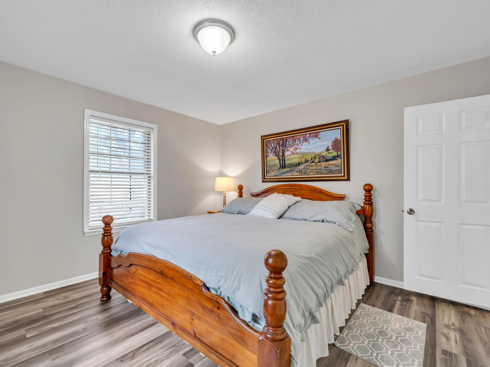 Juniper Lake Road - Residential