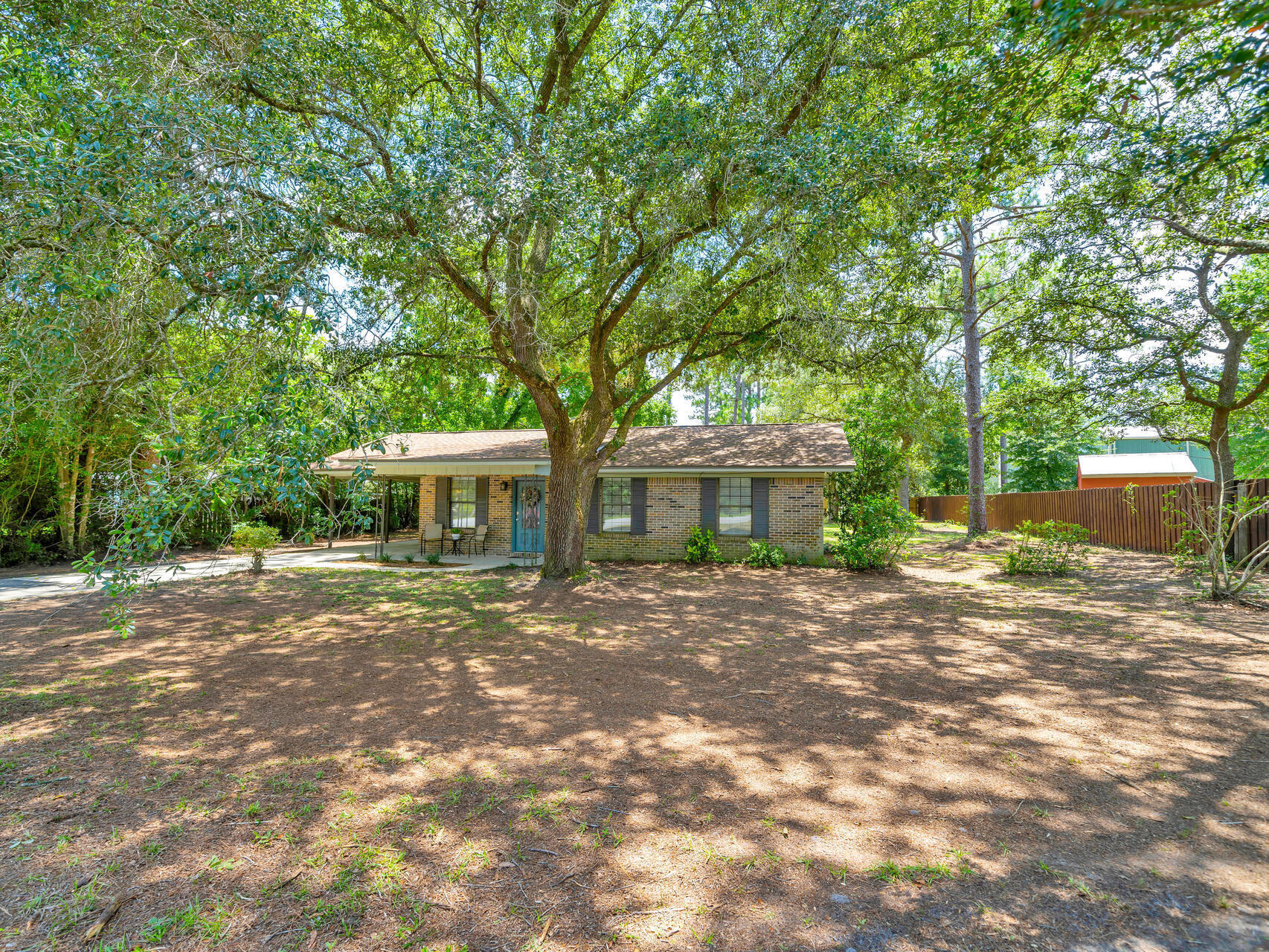 Juniper Lake Road - Residential