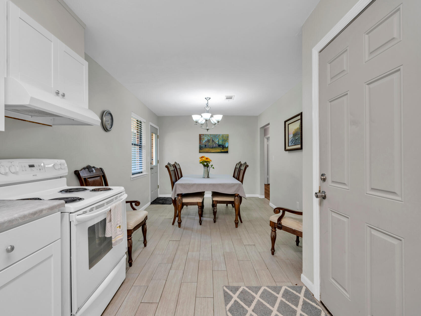 Juniper Lake Road - Residential