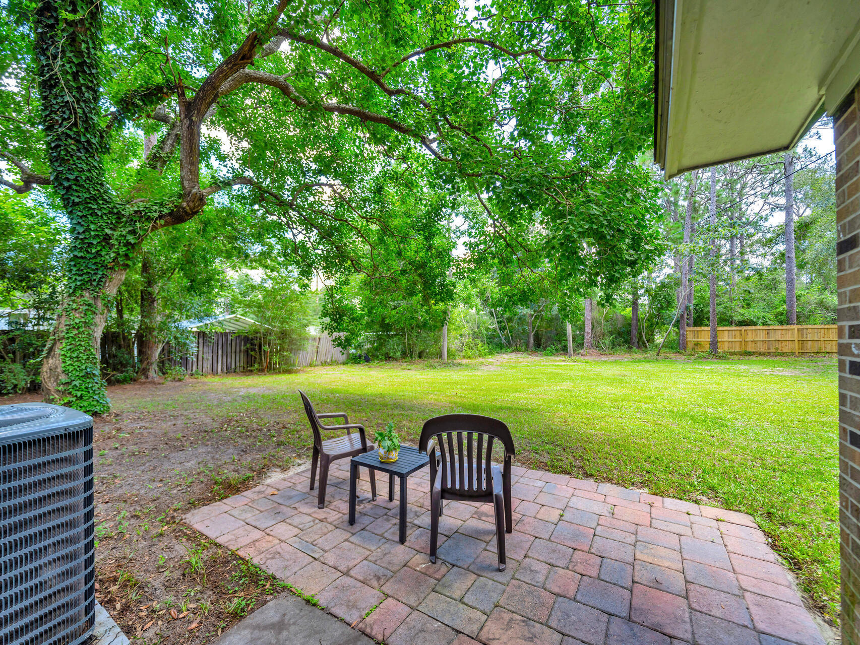 Juniper Lake Road - Residential