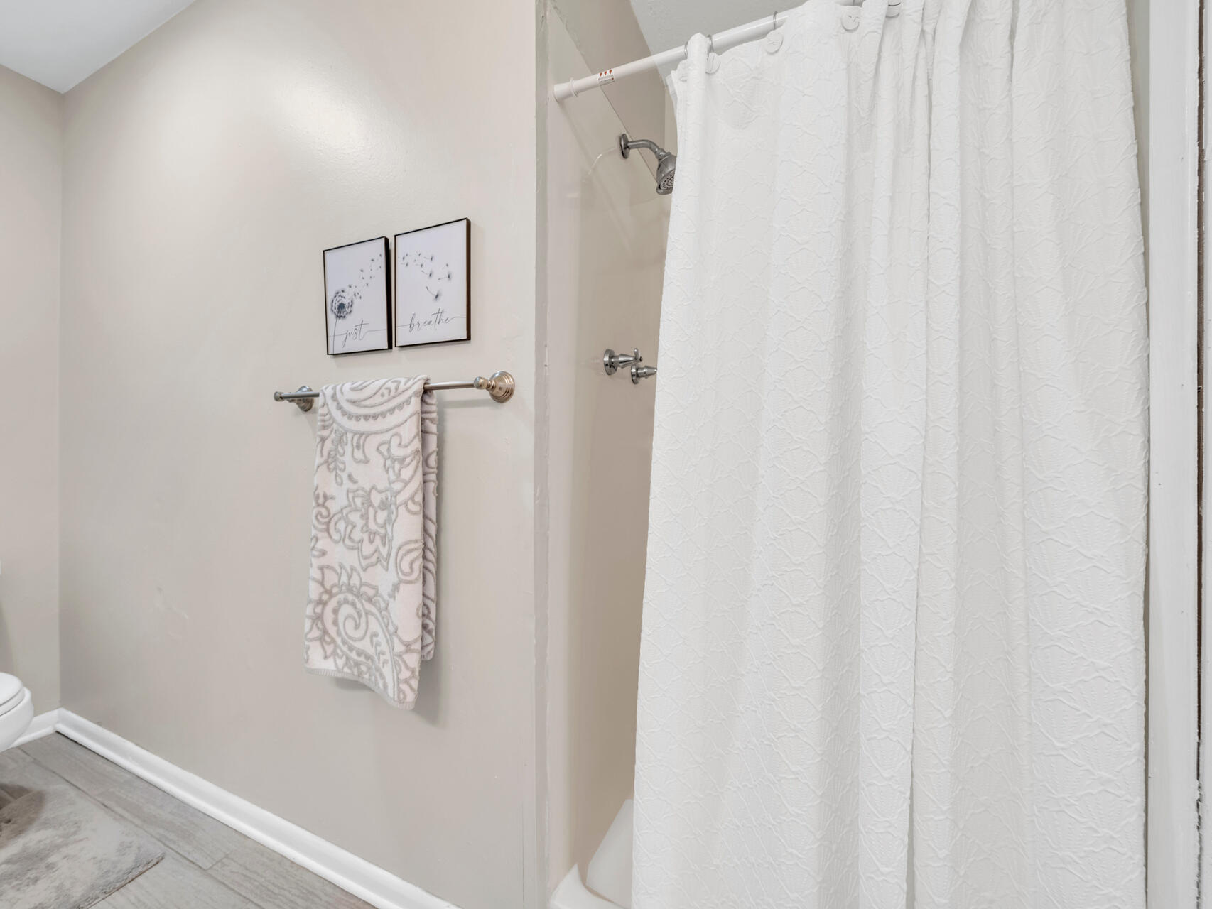 Juniper Lake Road - Residential