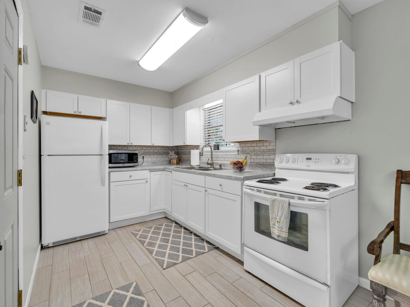 Juniper Lake Road - Residential