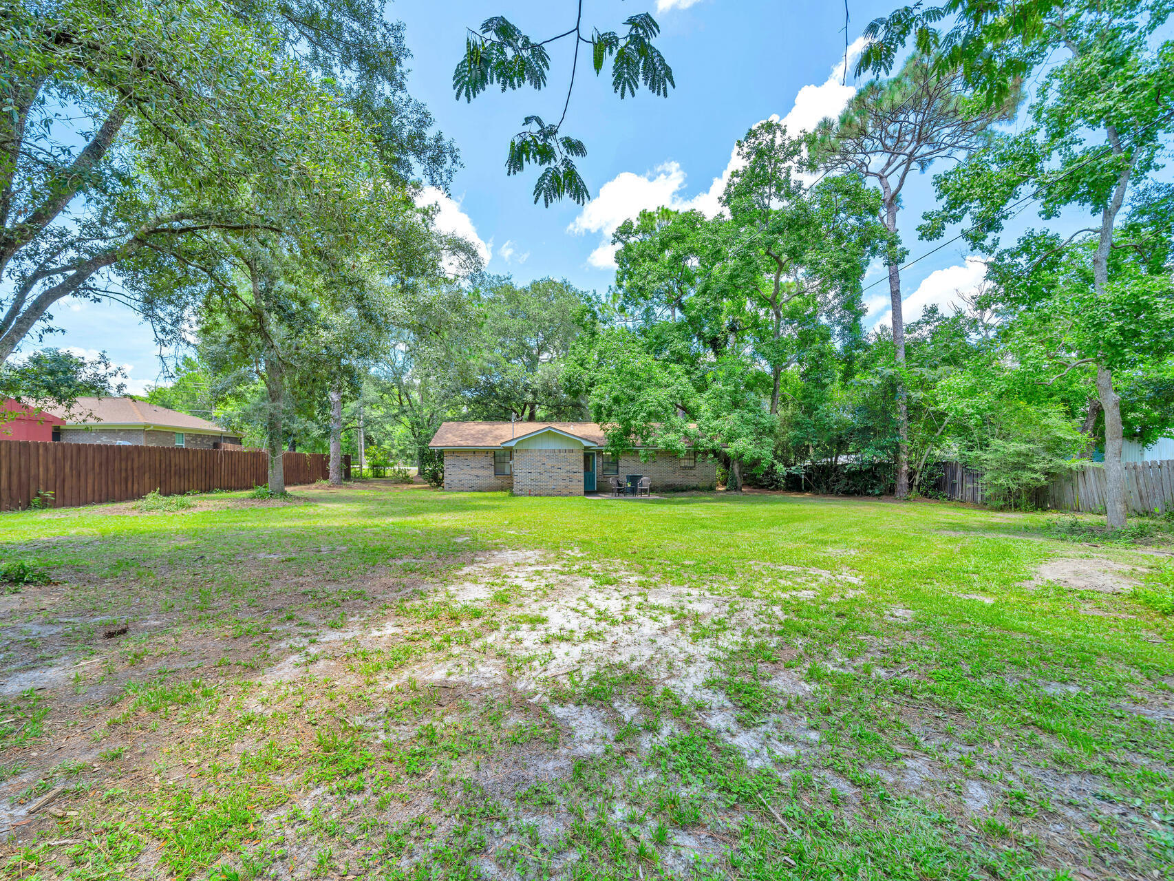 Juniper Lake Road - Residential