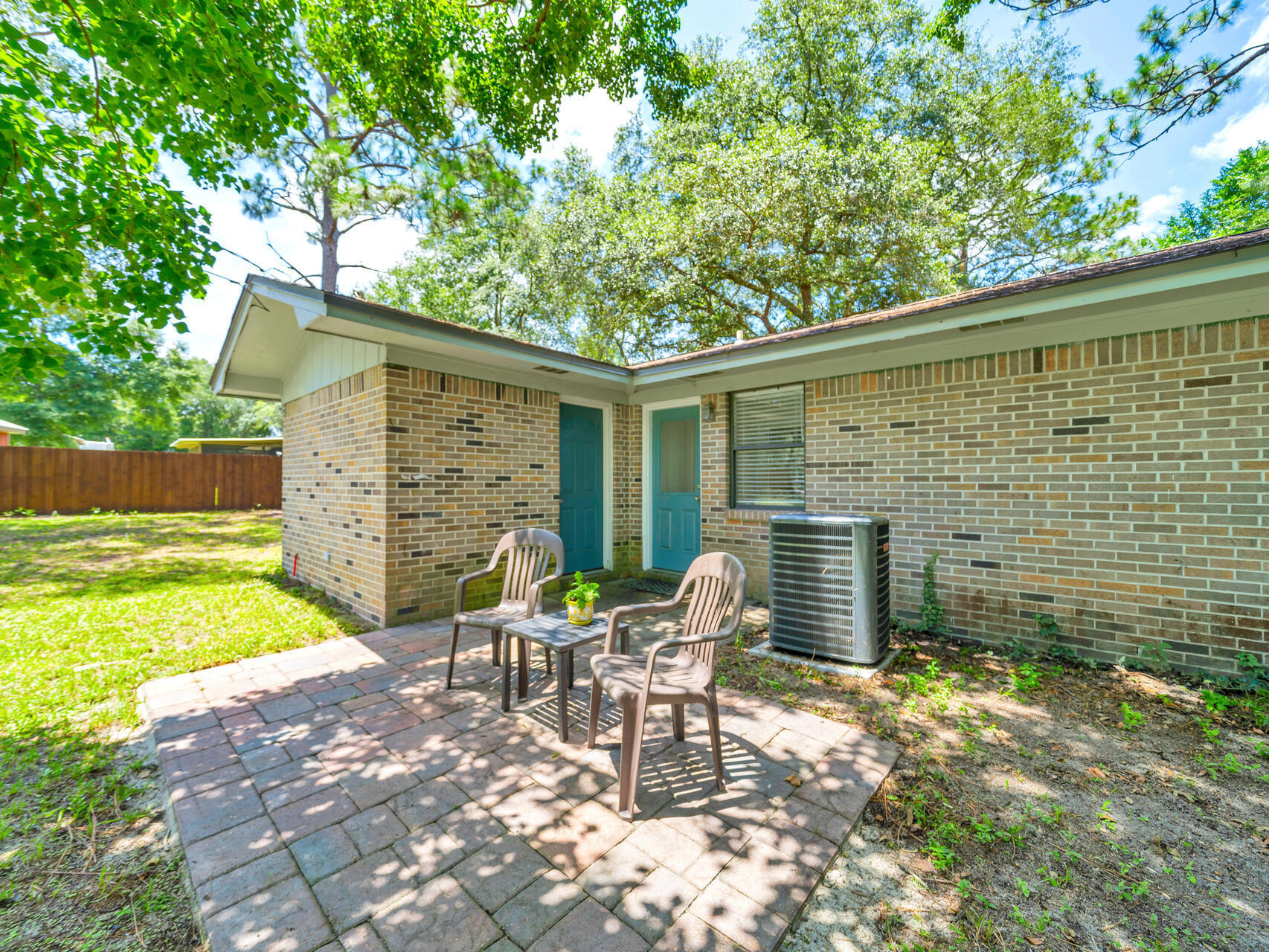 Juniper Lake Road - Residential