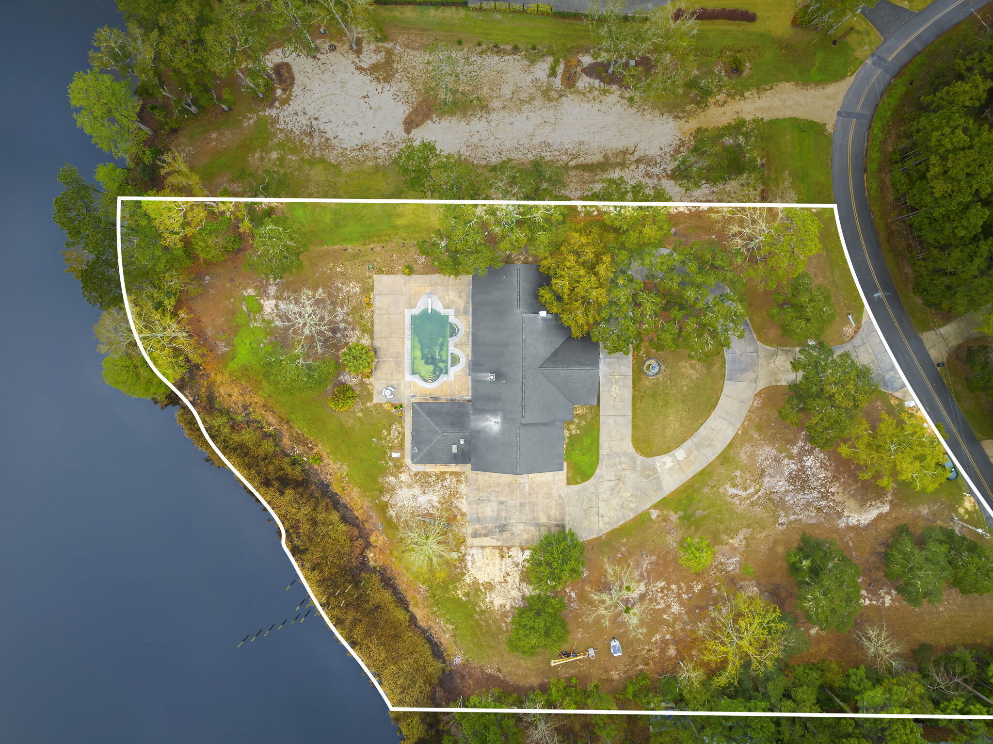 NO RECORDED SUBDIVISION - Residential
