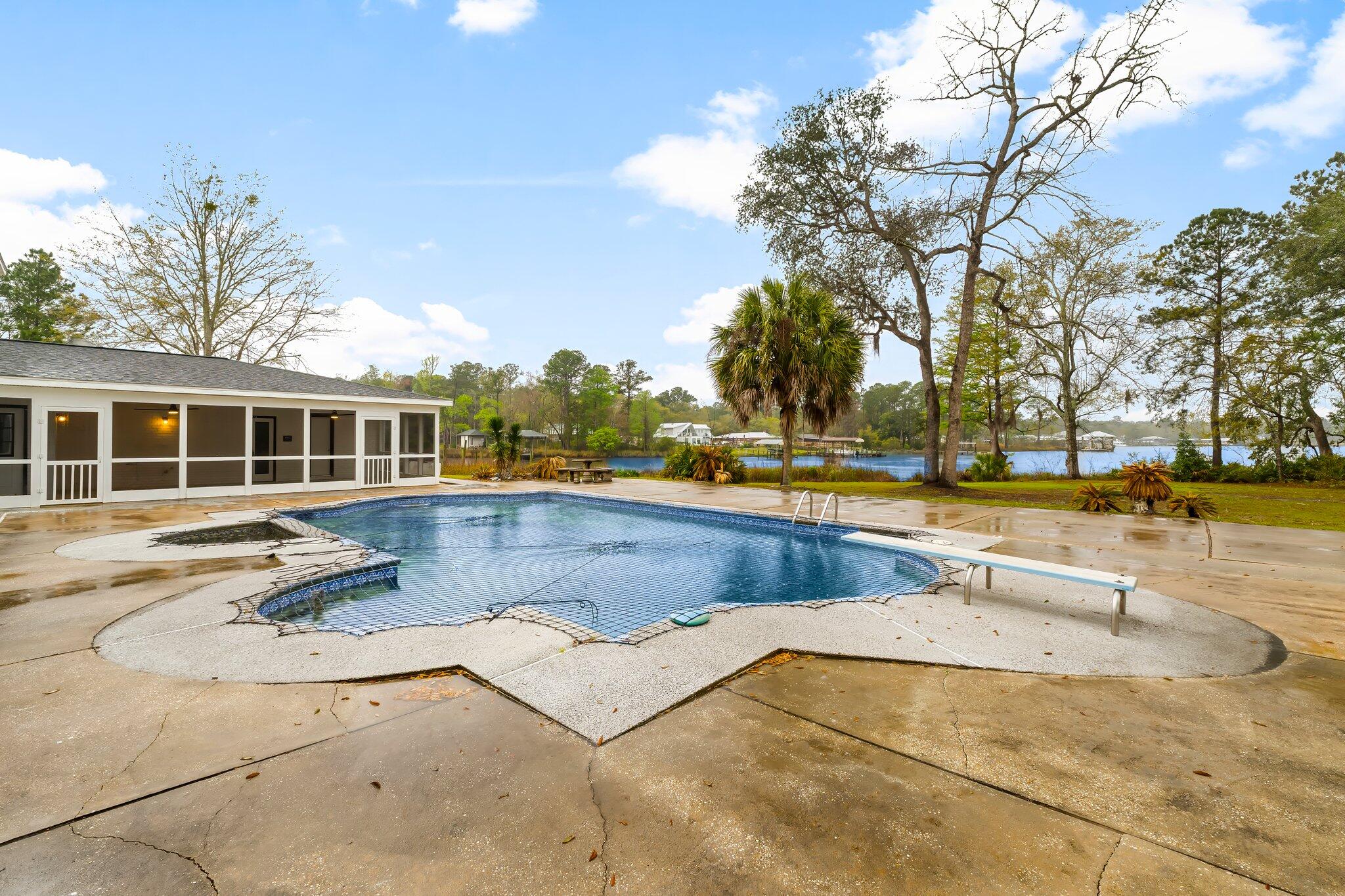 NO RECORDED SUBDIVISION - Residential