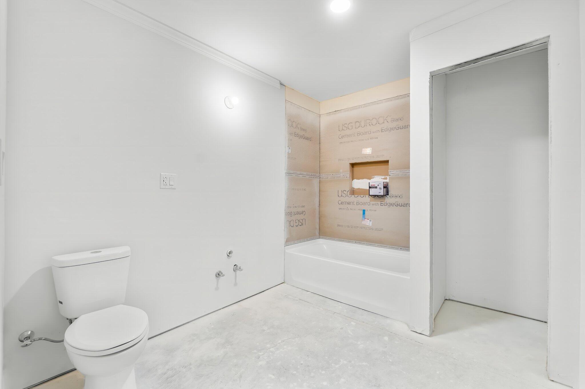 NO RECORDED SUBDIVISION - Residential