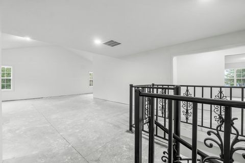 listing image 45