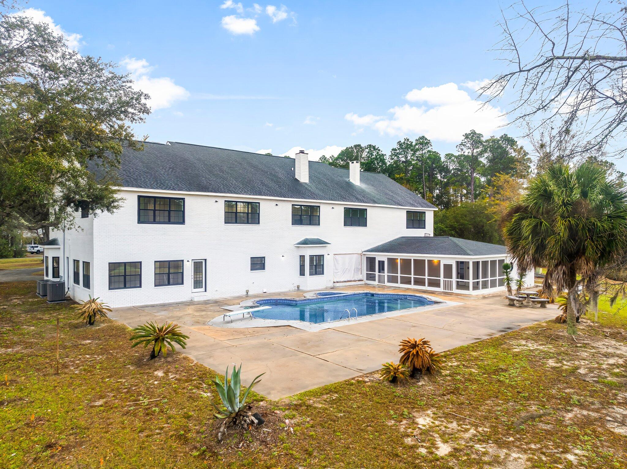 NO RECORDED SUBDIVISION - Residential