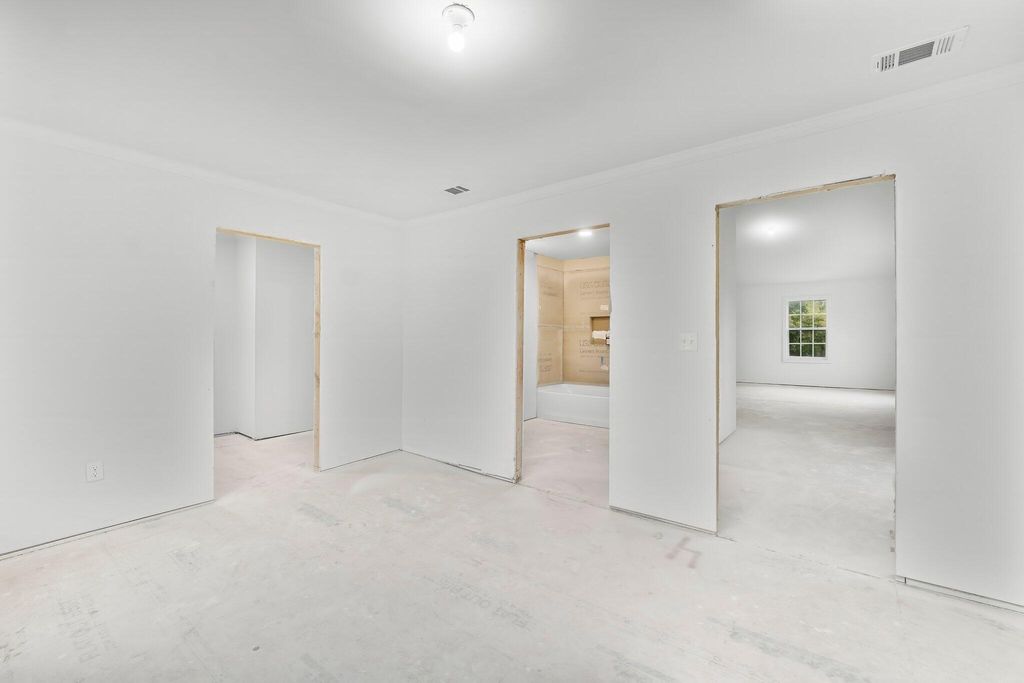 listing image 50