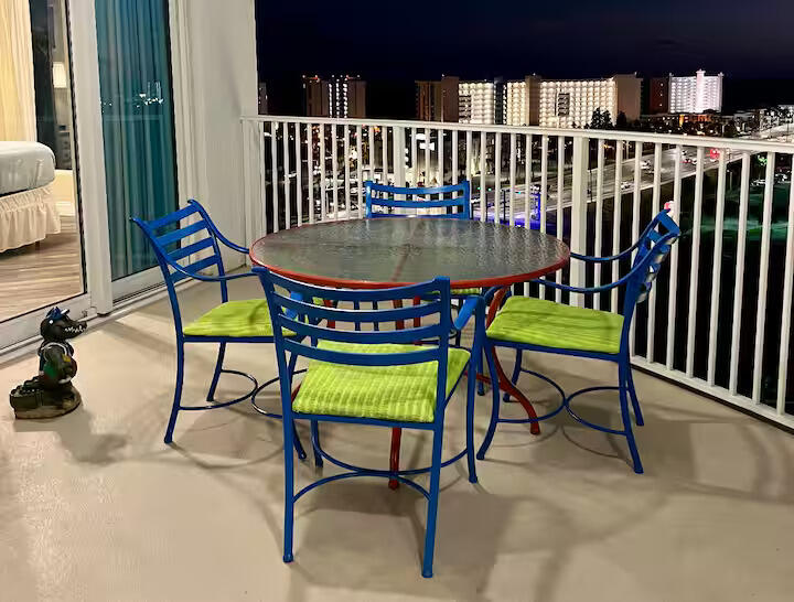 PALMS OF DESTIN (THE) - Residential