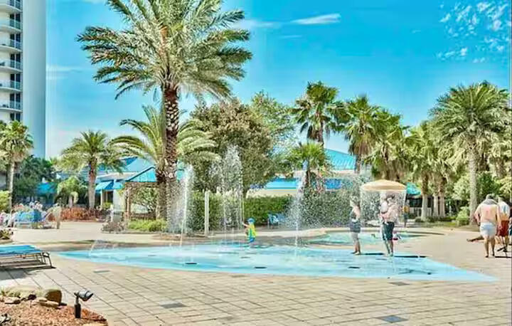 PALMS OF DESTIN (THE) - Residential