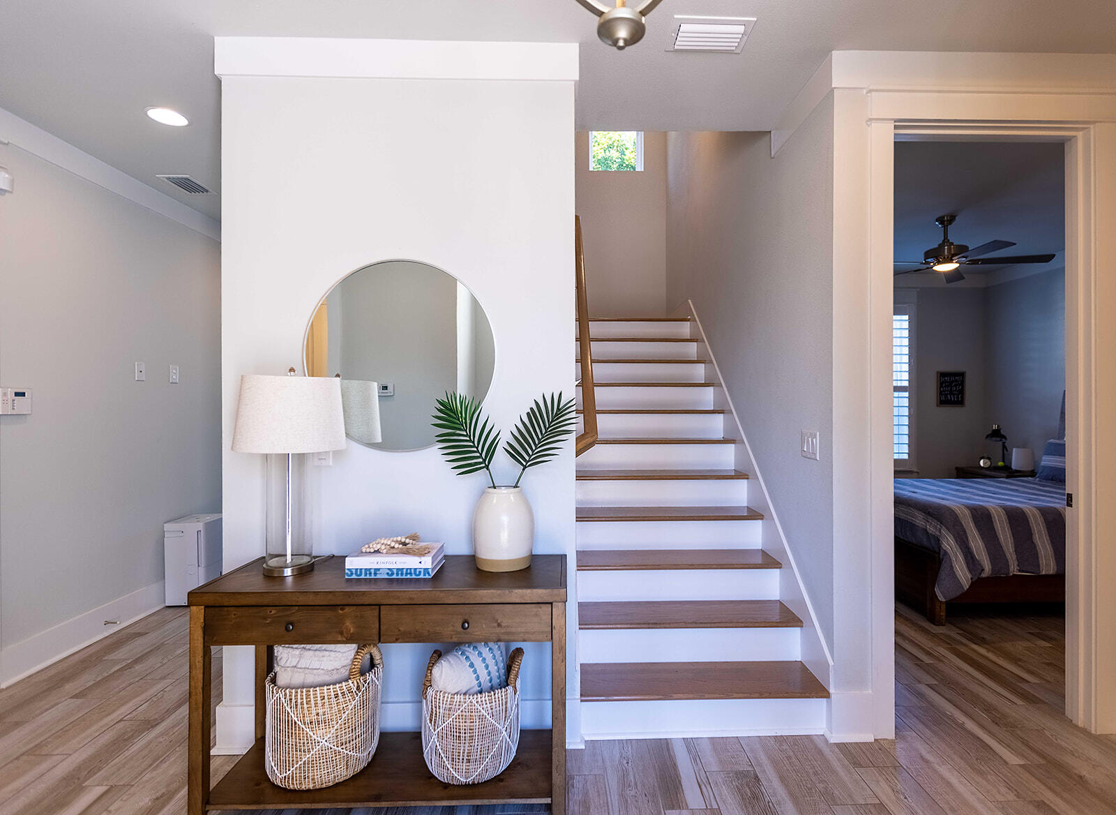 HIDDEN PALMS - Residential