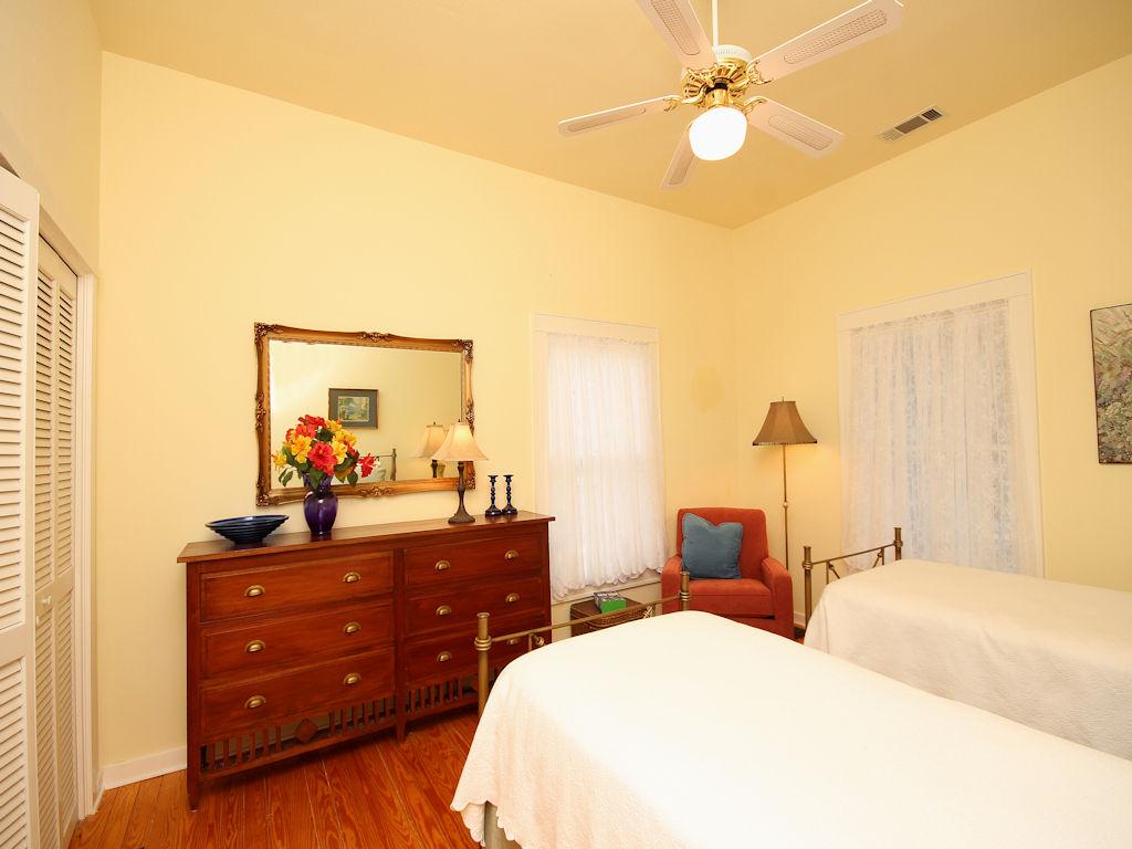 SEASIDE 04 - Residential