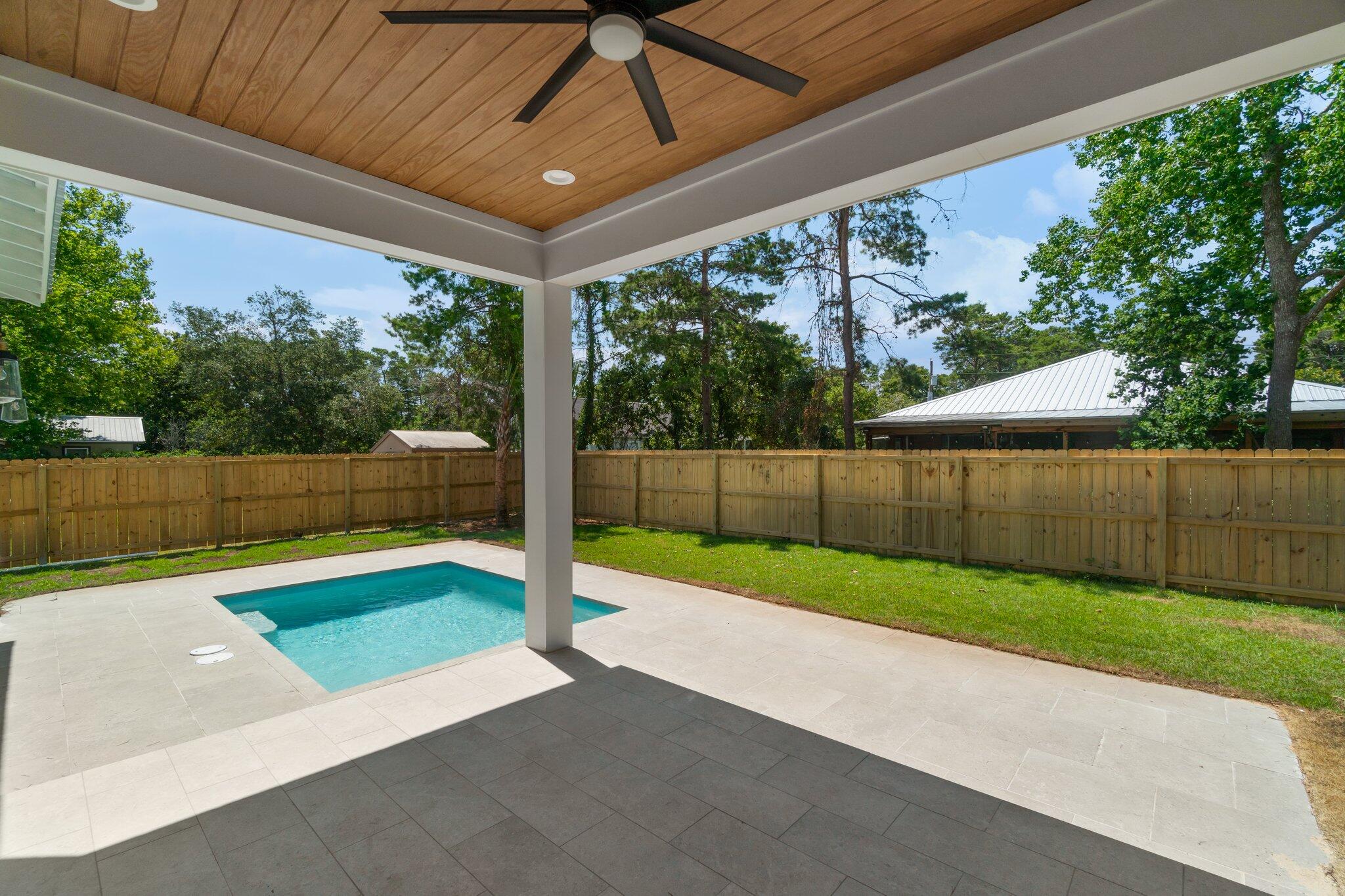 GULFVIEW HEIGHTS 1ST ADDN - Residential