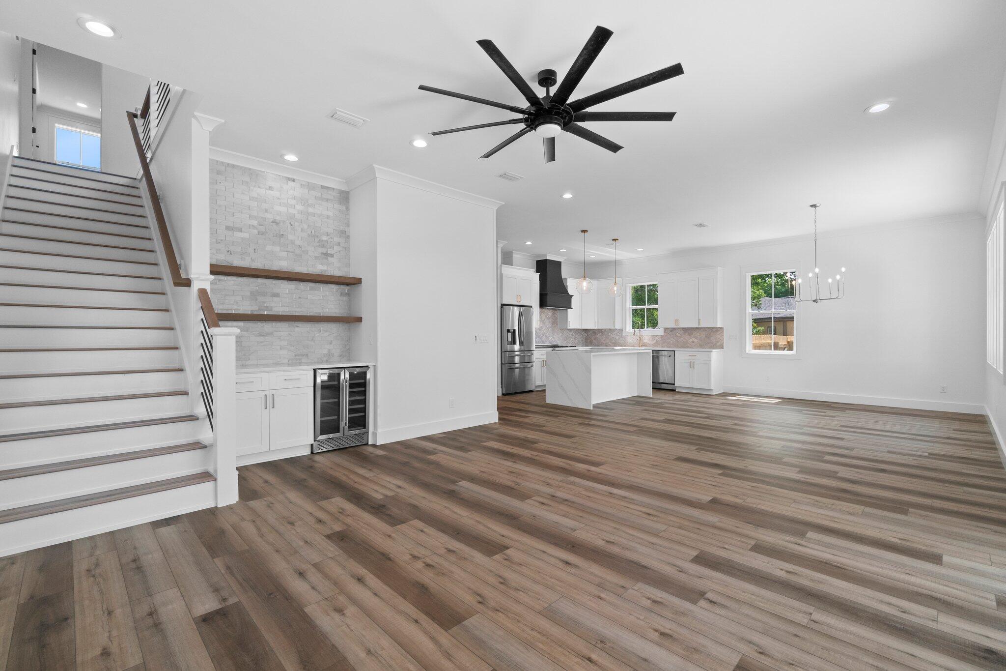 GULFVIEW HEIGHTS 1ST ADDN - Residential