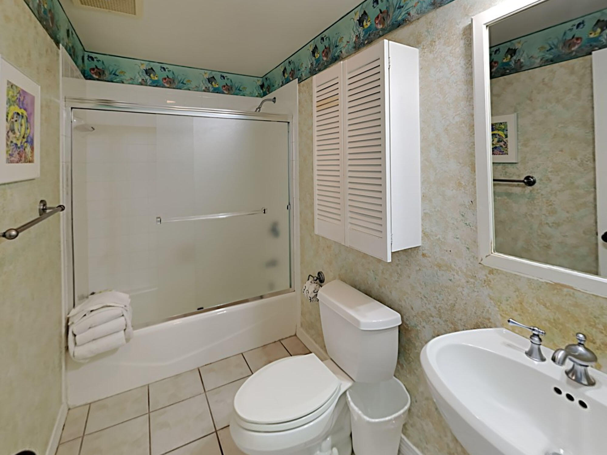 EMERALD ISLE - Residential