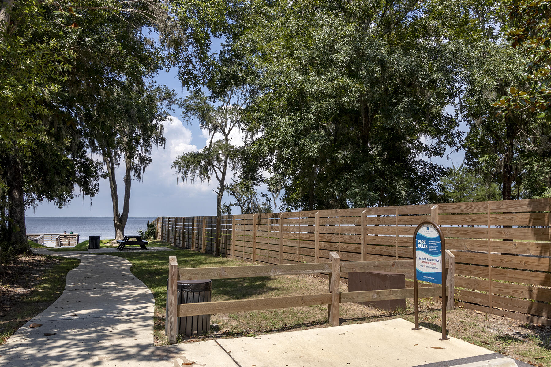 MAGNOLIA BEACH - Land