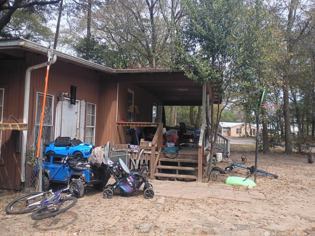 EDNEYS ADDN - Residential