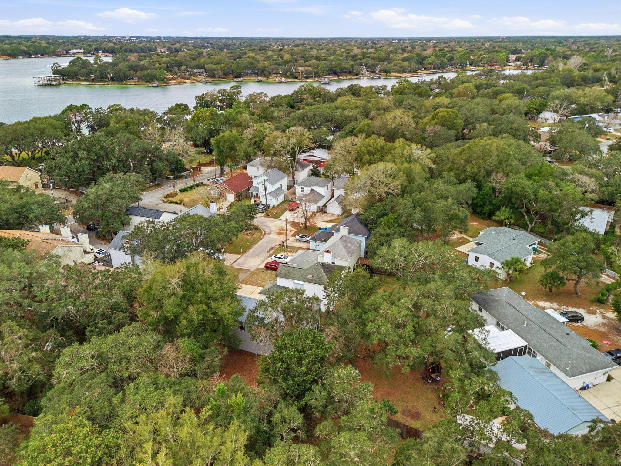 MONAHAN MANOR - Residential