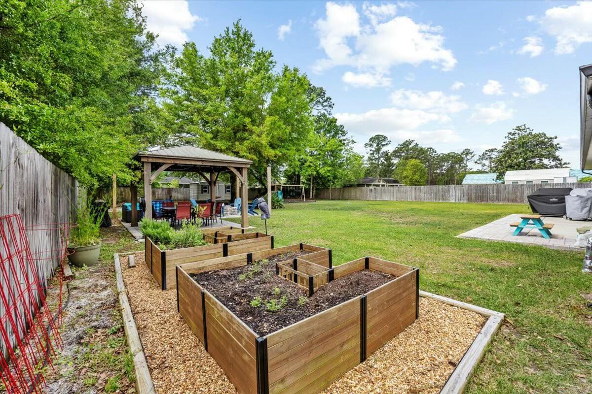 NAVARRE 2ND ADD - Residential