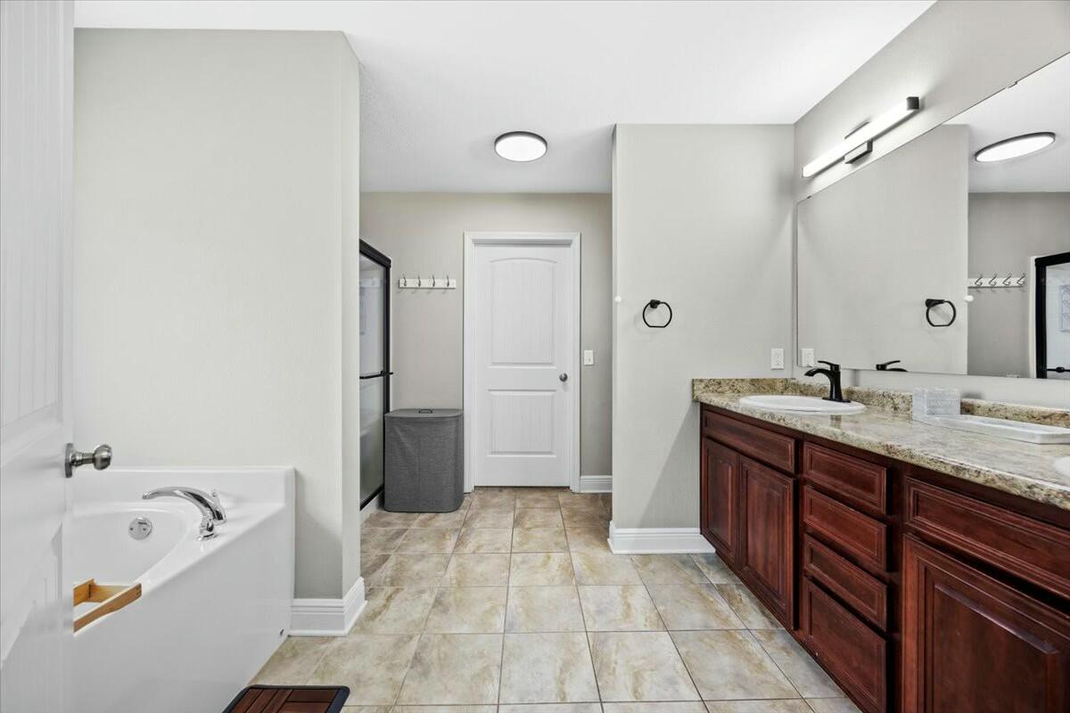 NAVARRE 2ND ADD - Residential